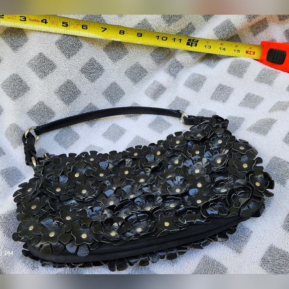 Frances cobiasia purse black flower appliques - Picture 2 of 6